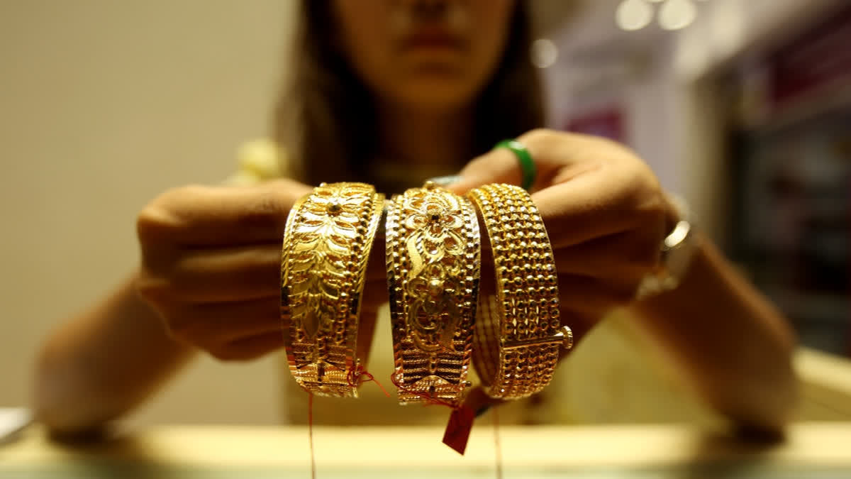 Gold Soars To Record Rs 1.66 Lakh/10G; Silver At Lifetime High Of Rs 3.7 Lakh/Kg GOLD RATE