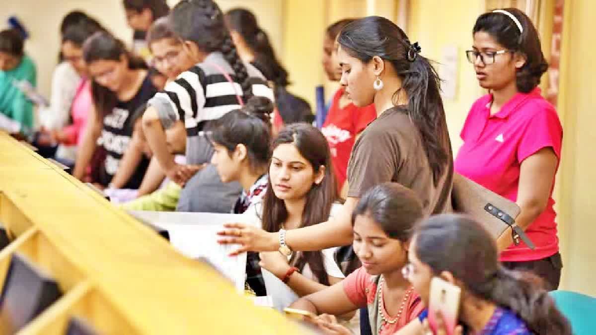 JOB OPPORTUNITIES WITH A BA