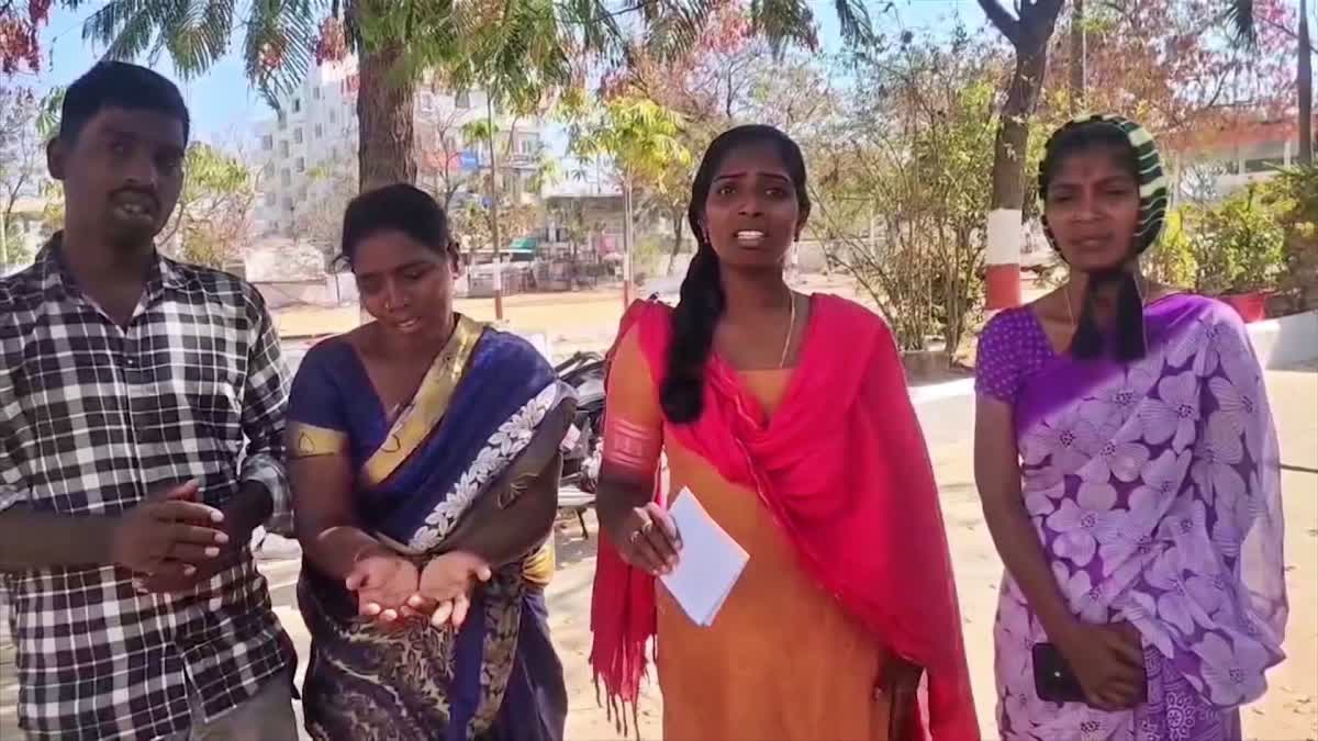 Kummera mallanna Jatara Row