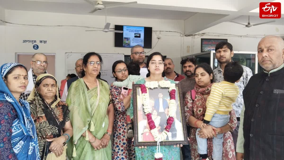 अछल्दा नहर हादसा; परिजनों ने लगाया लापरवाही का आरोप.