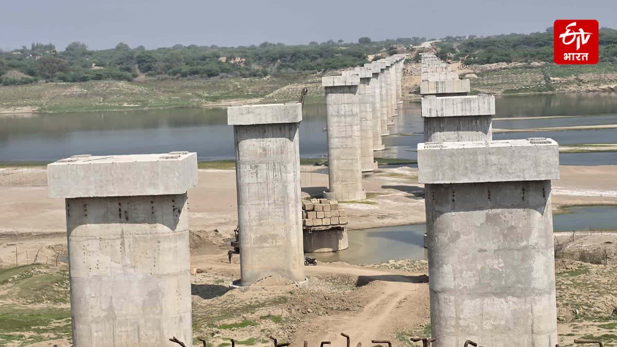 why-bjp-mla-upset-after-seeing-yamuna-betwa-four-lane-bridge-hamirpur