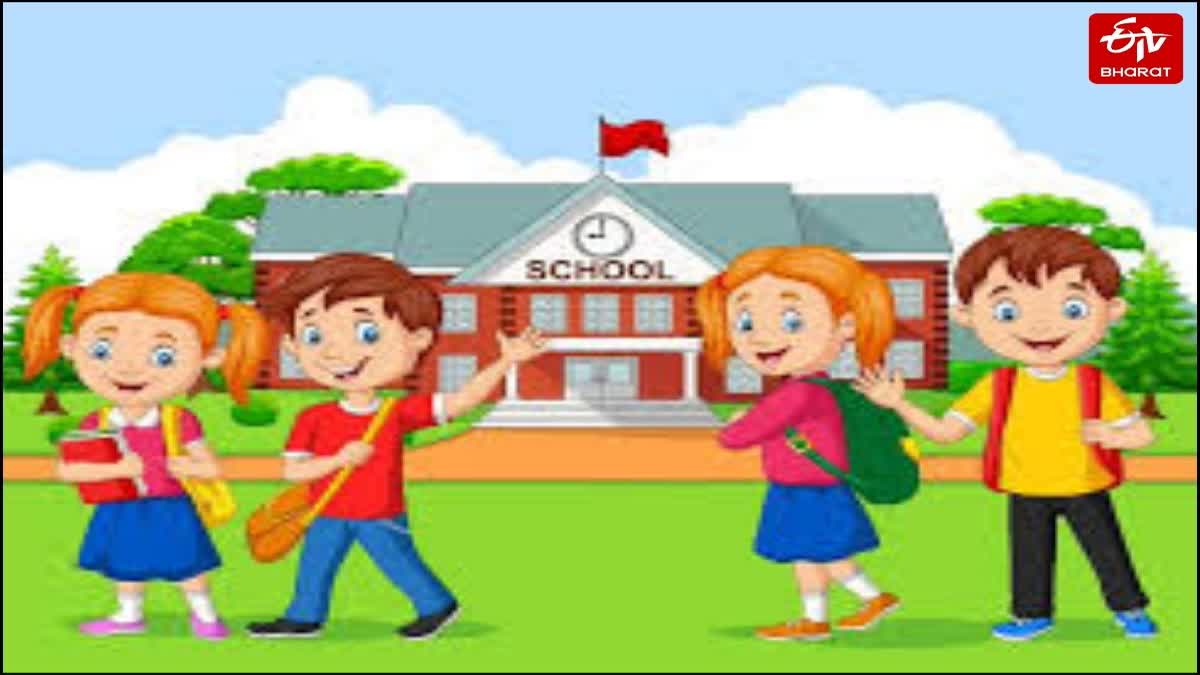 बेसिक एवं माध्यमिक विद्यालयों में छात्राओं के लिए अलग शौचालय बनाए जाएंगे