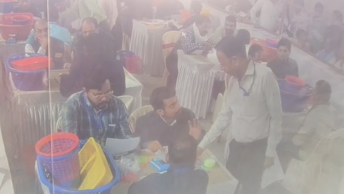 MUNICIPAL VOTE COUNTING IN DEOGHAR