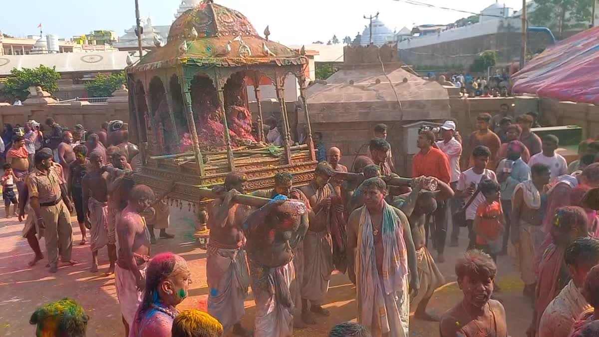 Famous Dola yatra begins in Puri deities special rituals performed