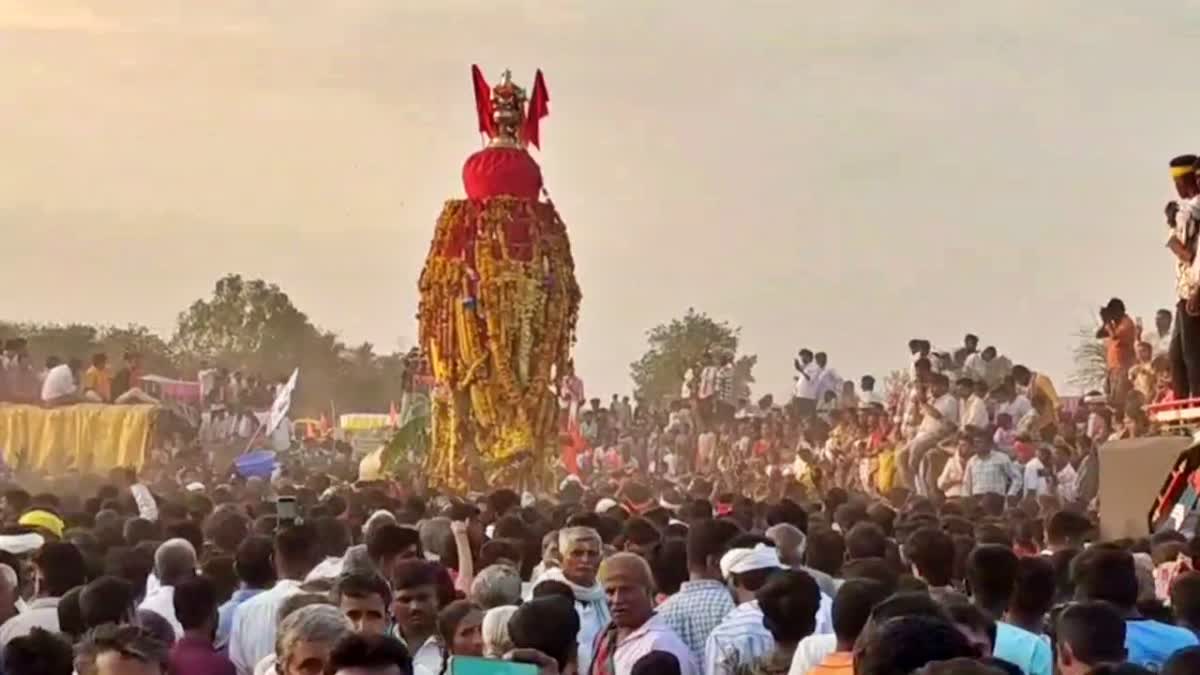shishunala-sharifa-chariot-festival-held-in-grand-style