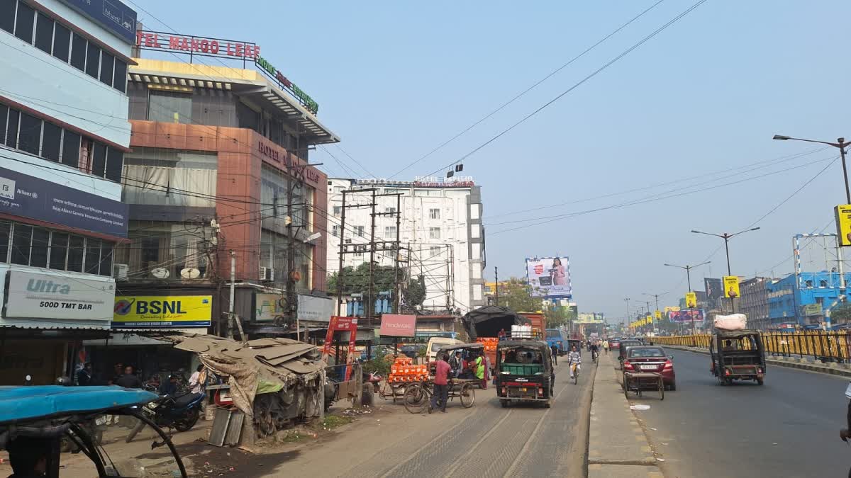 Malda Hotels Open for Bangladeshis