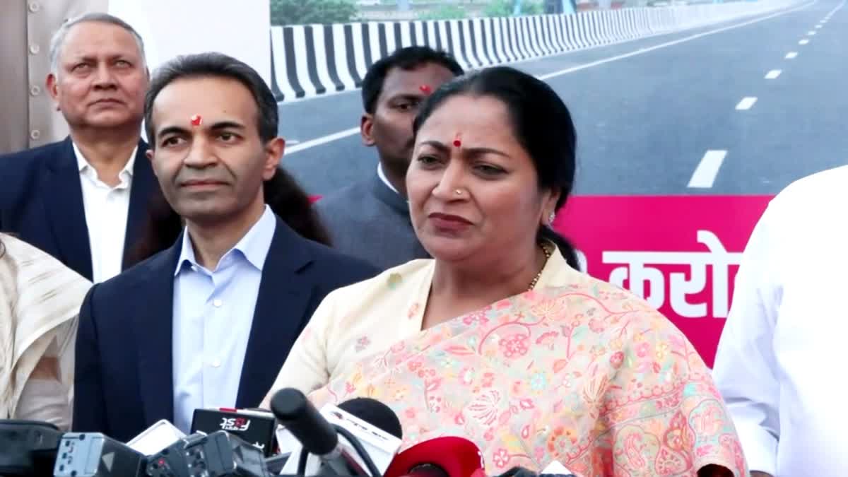 दिल्ली सीएम रेखा गुप्ता ने अरविंद केजरीवाल को बताया जनता का गुनहगार, कहा- घड़ियाली आंसू बहाना बंद करें