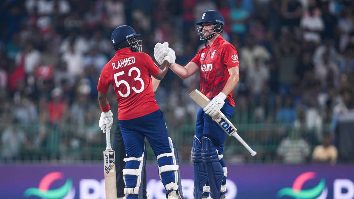 T20 World Cup: न्यूझीलंडचा पराभव; पाकिस्तानचं आव्हान कायम ENG Beat NZ