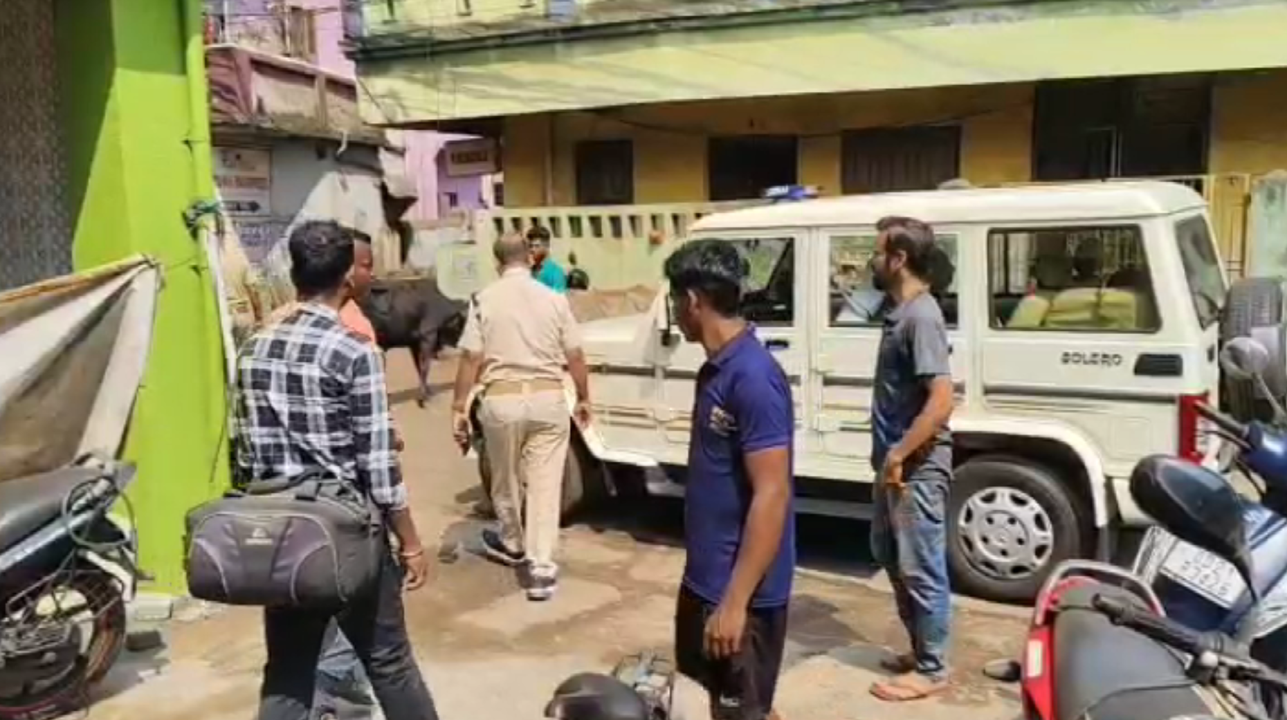 Paradip women dies falling from 4th floor investigation underway postmortem report awaited