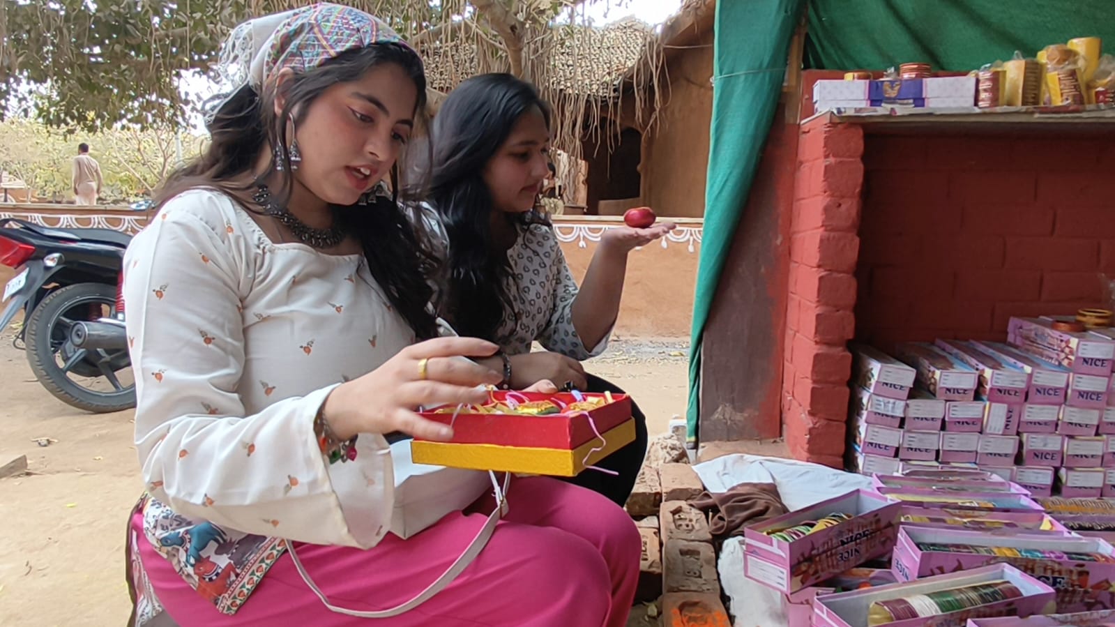 Gulal Gota Stall in Shilpgram