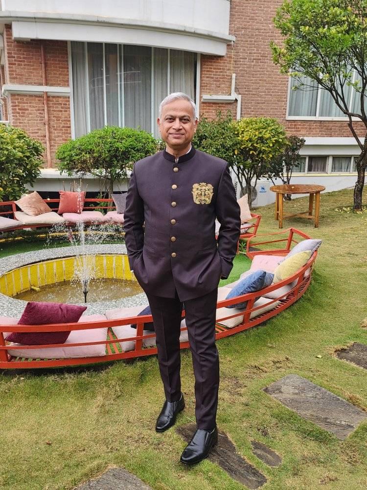 Indore Commissioner Deepak Singh