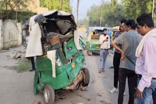 GWALIOR SCORPIO HITS AUTO RICKSHAW