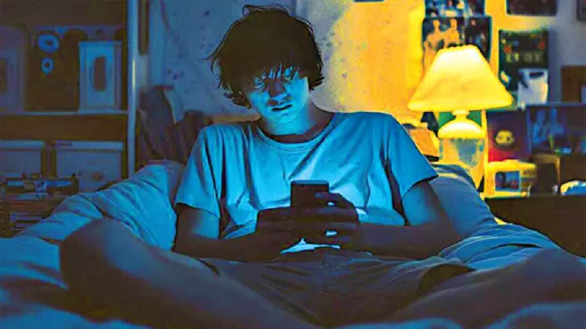 Impact Of Excessive Screen Time on Humans