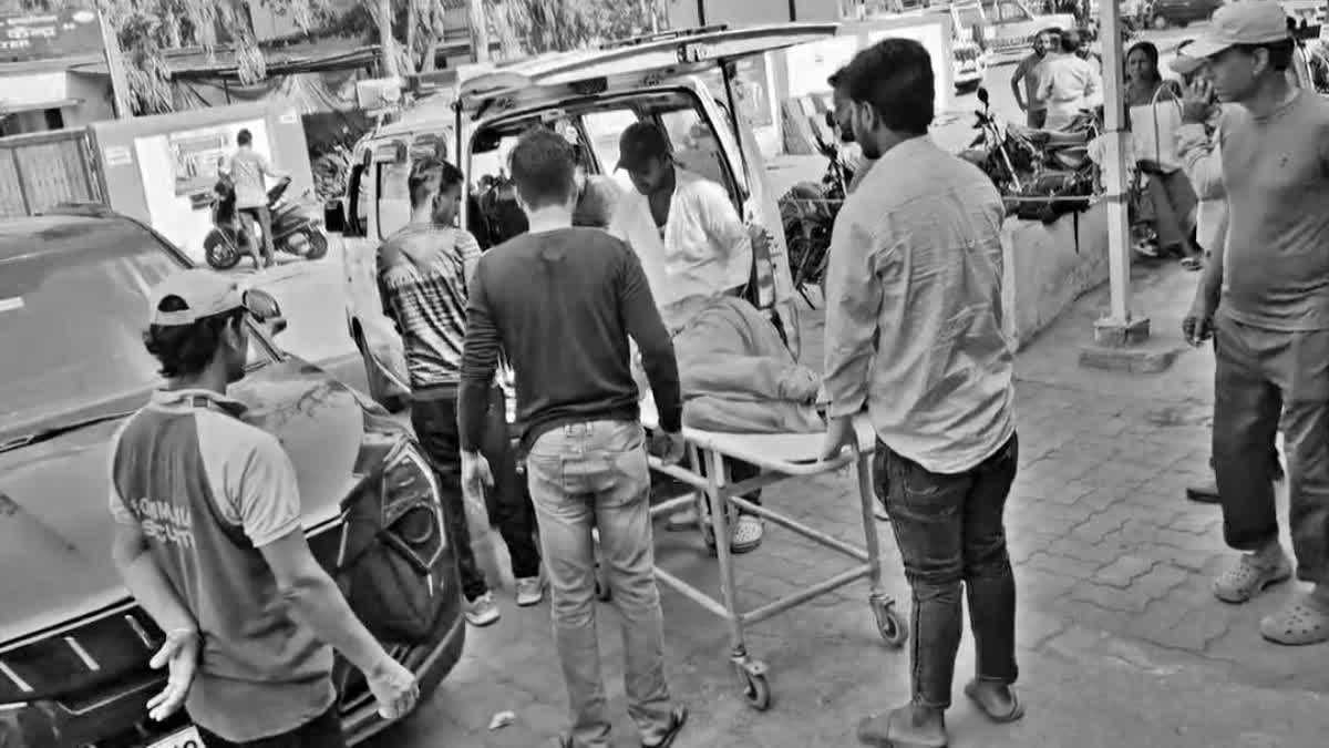 TWO PEOPLE DIED IN ROAD ACCIDENT