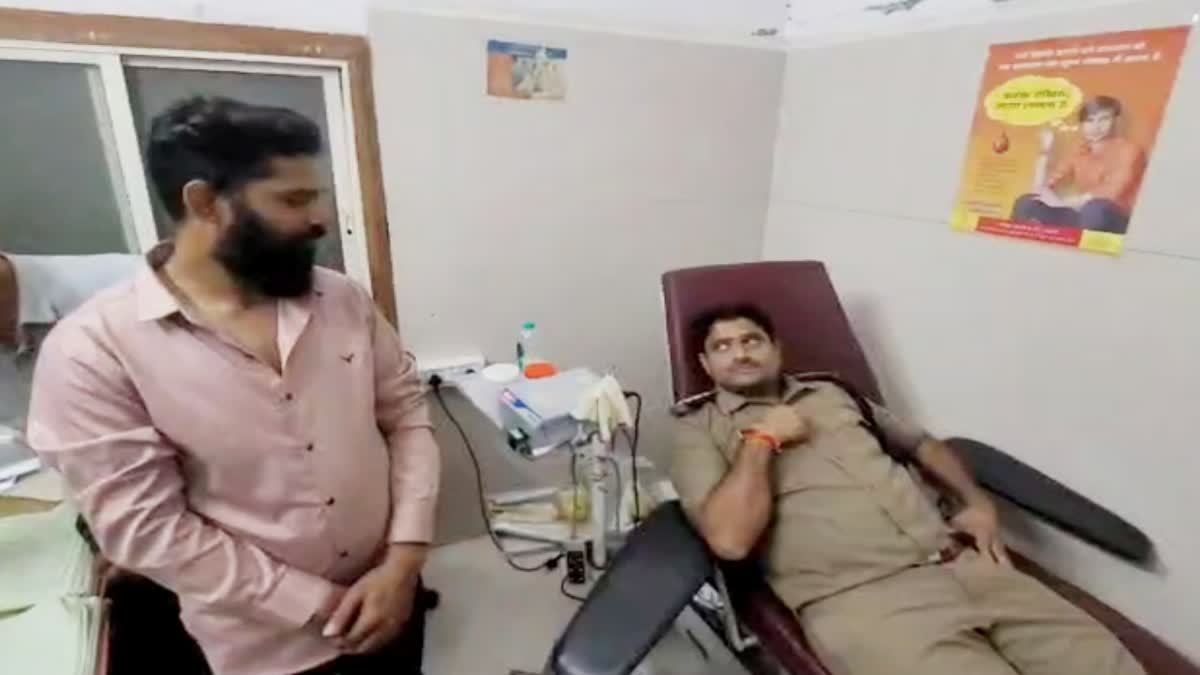 Dewas TI save girl life
