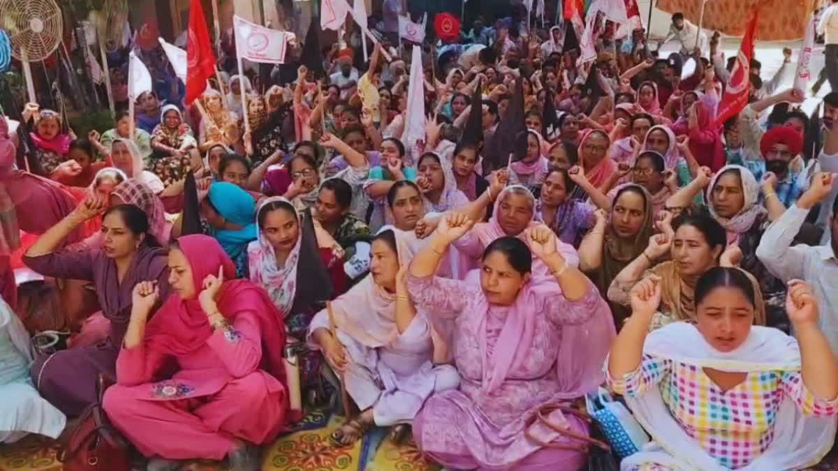 HEALTH WORKERS STRIKE IN BATHINDA