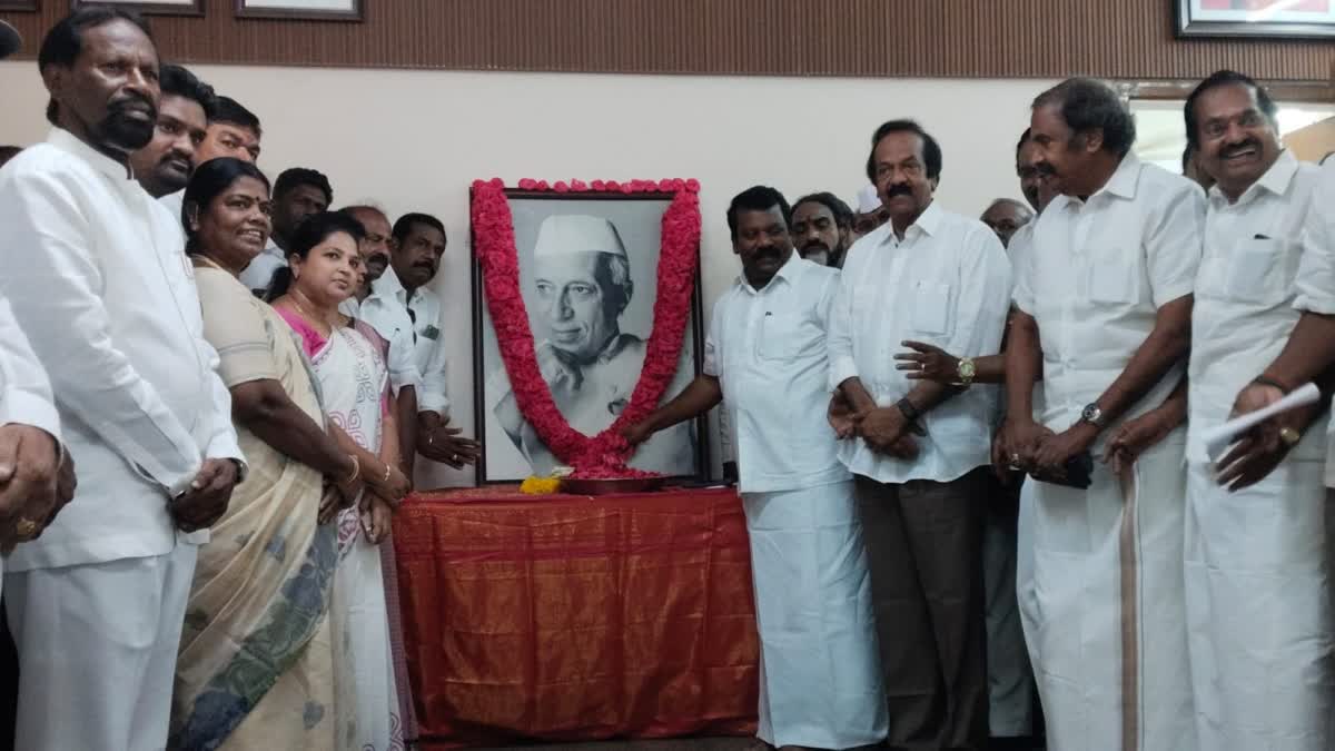 செல்வப்பெருந்தகை உள்ளிட்ட காங்கிரஸ் நிர்வாகிகள்