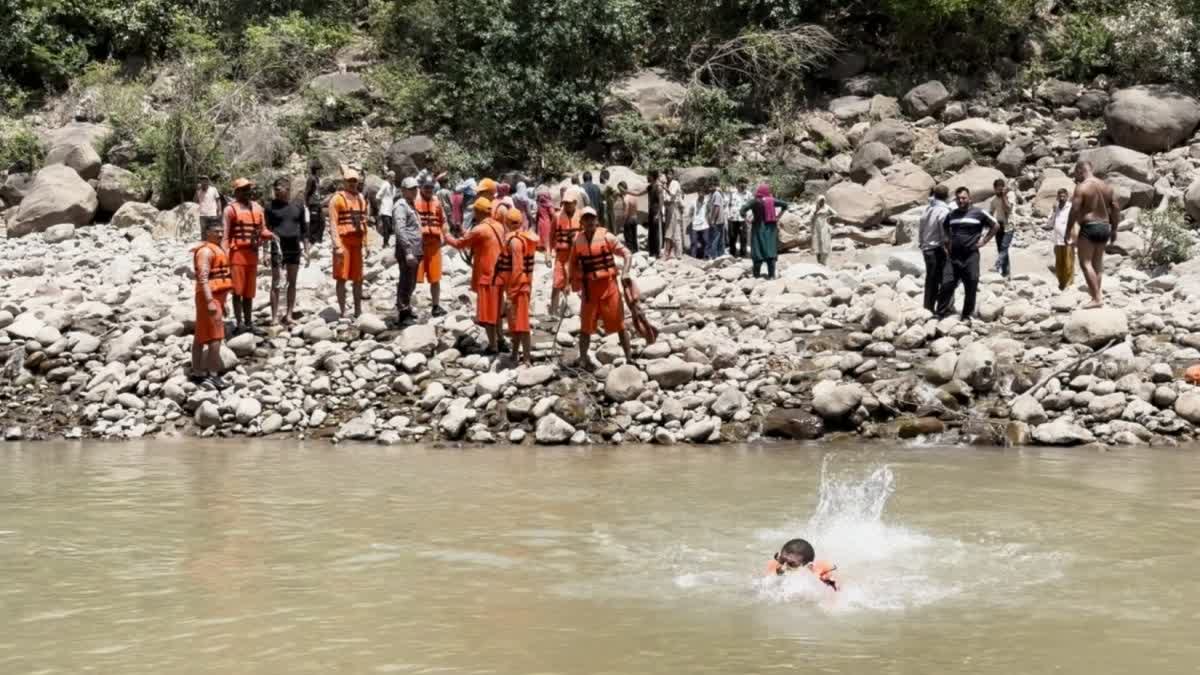دریائے توی میں ڈوبنے سے 22 سال کی ایک نوجوان خاتون کی موت، مشقت کے بعد دریا سے نکالی گئی لاش