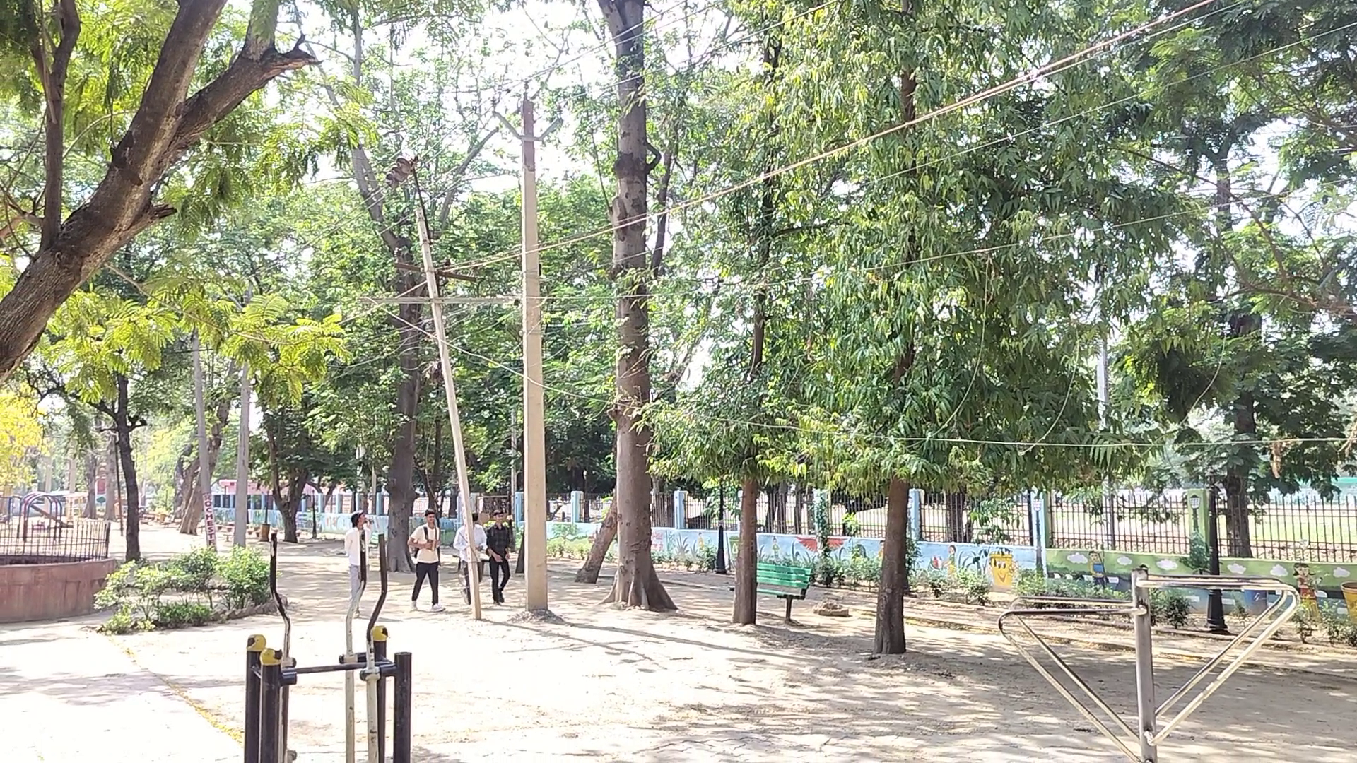 SAVE PARKS SAVE LIVES