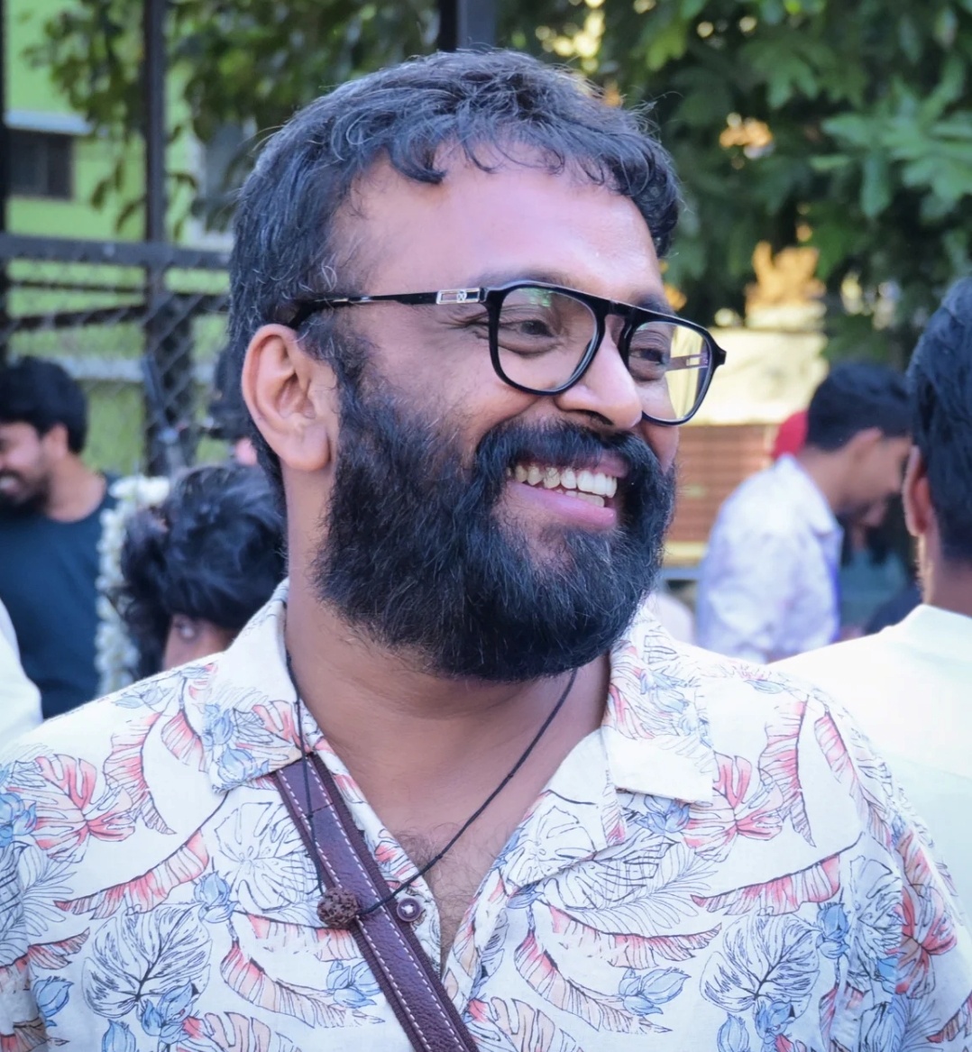 SUBHASH LALITHA SUBRAMANIAN  KARAKKAM MOVIE  MALAYALAM HORROR MOVIE  ENTERTAINMENT NEWS