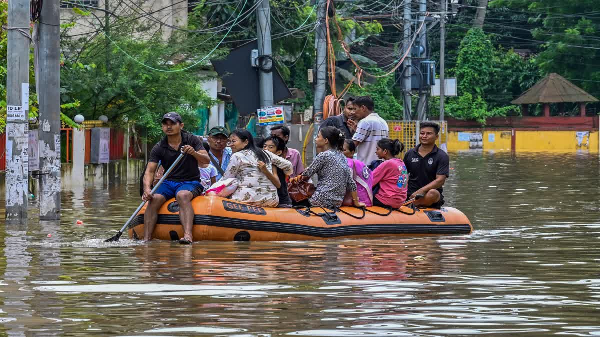 असम में बाढ़: 5.24 लाख लोग प्रभावित, मृतकों की संख्या बढ़कर 68 हुई