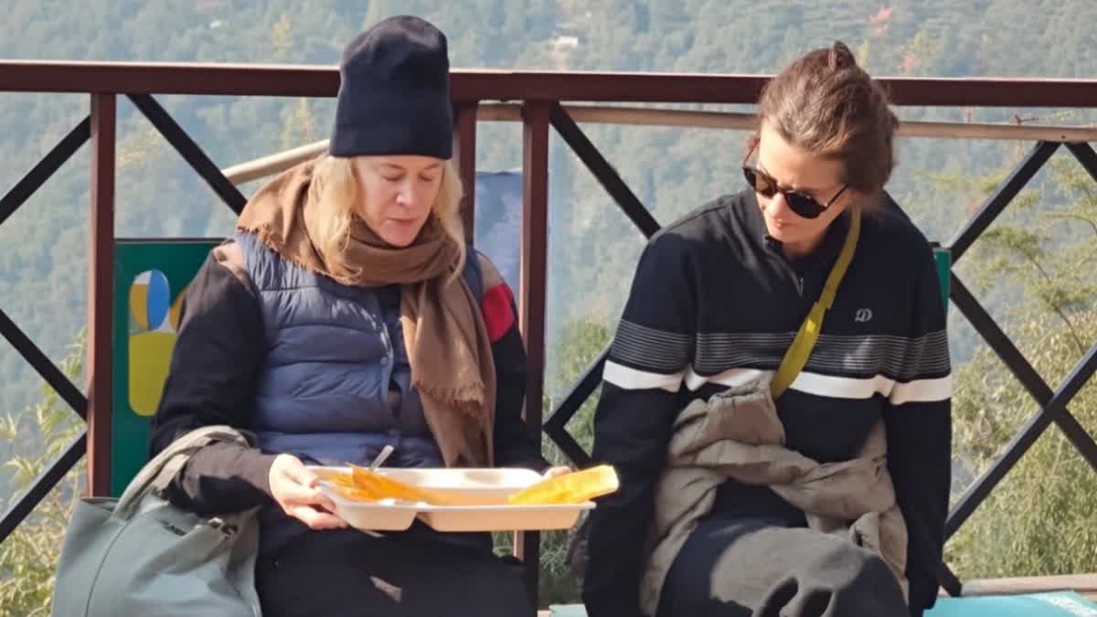 2 लाख से अधिक विदेशी सैलानी पहुंचे हिमाचल