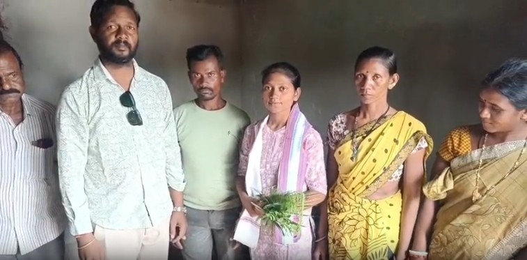 Odisha Tribal Girl Kabita Hikaka Clears NEET, Family Seeks Help To Fund Her Education