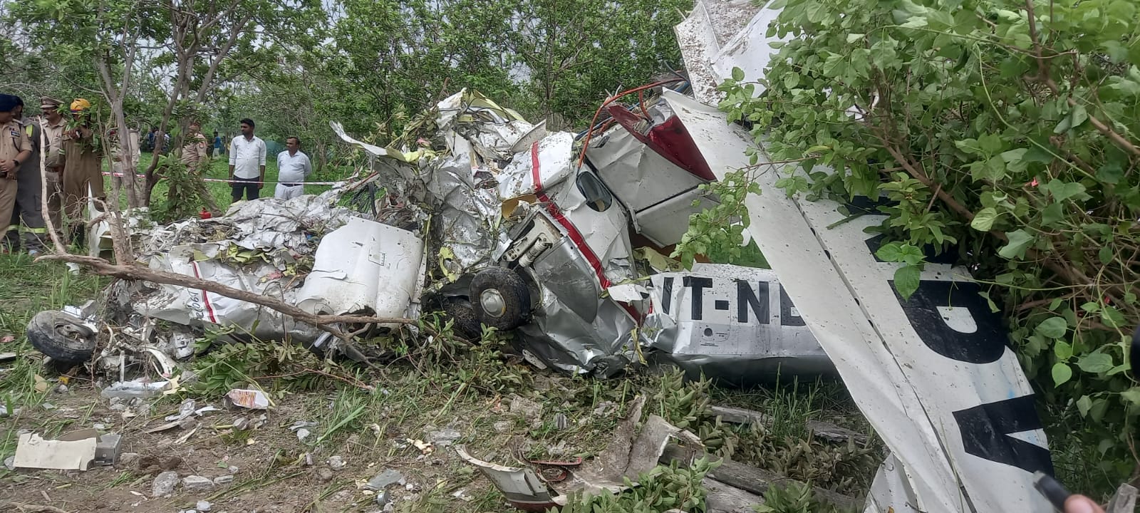 two-pilots-killed-in-trainer-aircraft-crash-in-kanpur