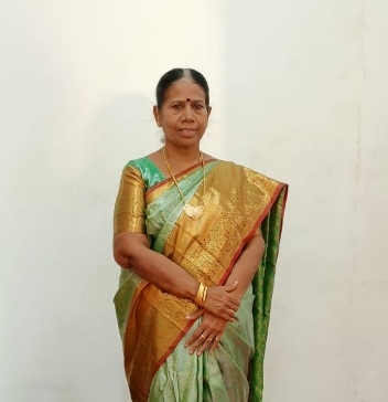 நேபாளத்தில் சிக்கியுள்ள தஞ்சையை சேர்ந்த சித்ரா