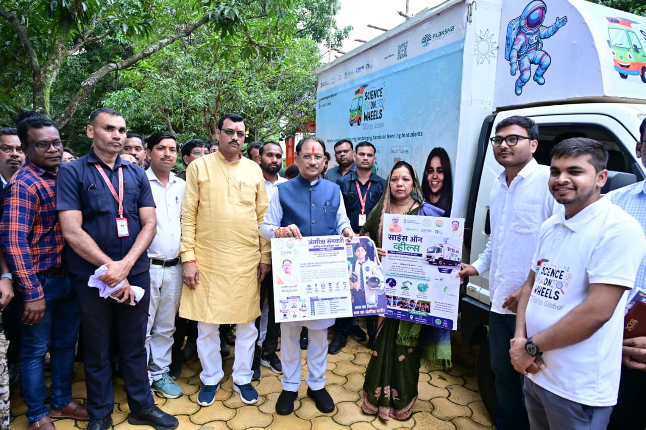 flags off Science on Wheels