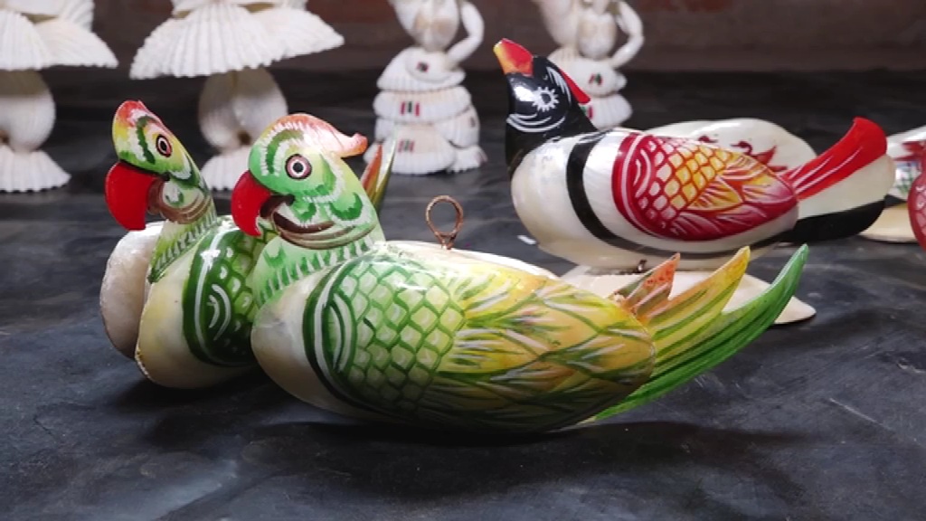 ଶଙ୍ଖ ଉପରେ ପାରାର ଚିତ୍ର