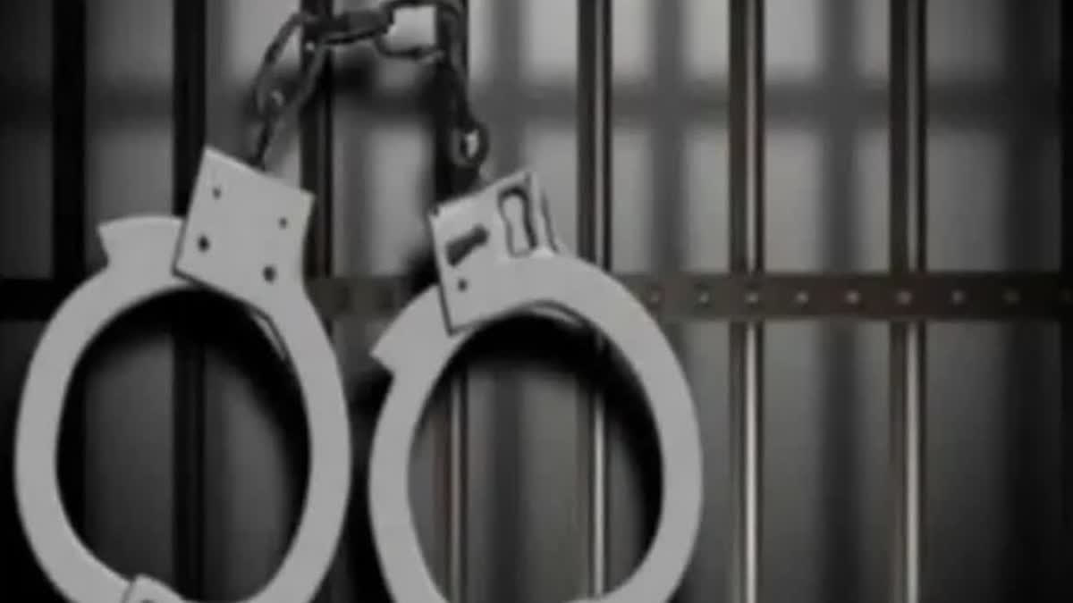 Sex Racket Busted In Thane; Woman Held On Wednesday Representational Image