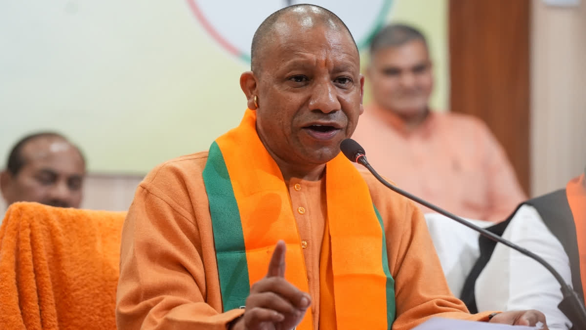 Universities Should Consider Forming Youth Parliament Instead Of Students' Union: Adityanath Universities Should Consider Forming Youth Parliament Instead Of Students' Union: Adityanath