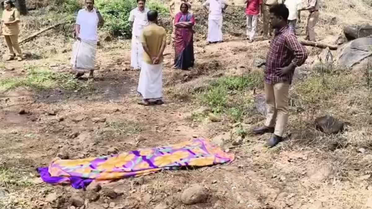 A 55-year-old worker engaged in a rubber estate was killed by an elephant at the Nilambur Arayad Rubber Estate on Thursday.