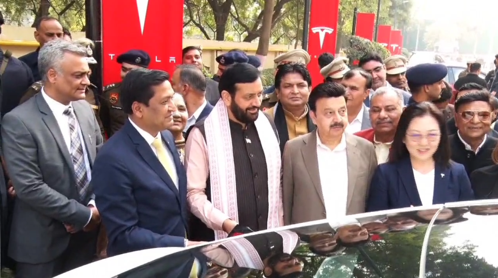 Chief Minister Nayab Singh Saini reached Gurugram inaugurated Tesla Center