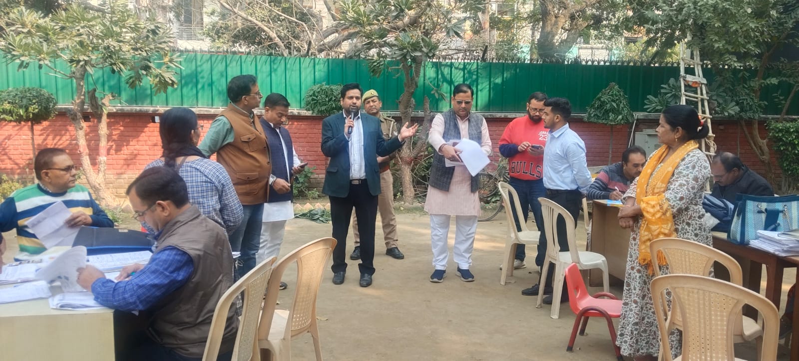 ग़ाज़ियाबाद में जिला प्रशासन