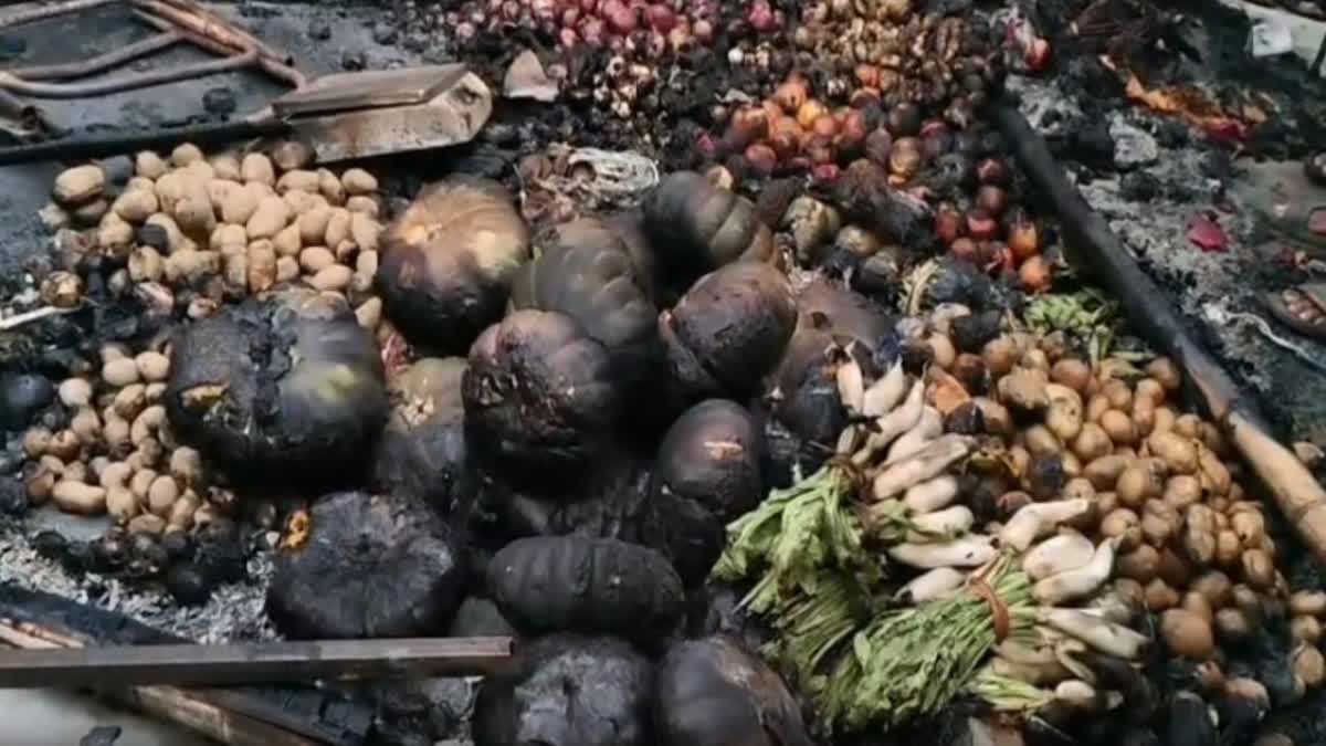 Kendrapara Suspicious death of Shopkeeper Burnt body found inside shop