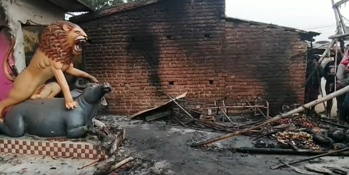 Kendrapara Suspicious death of Shopkeeper Burnt body found inside shop