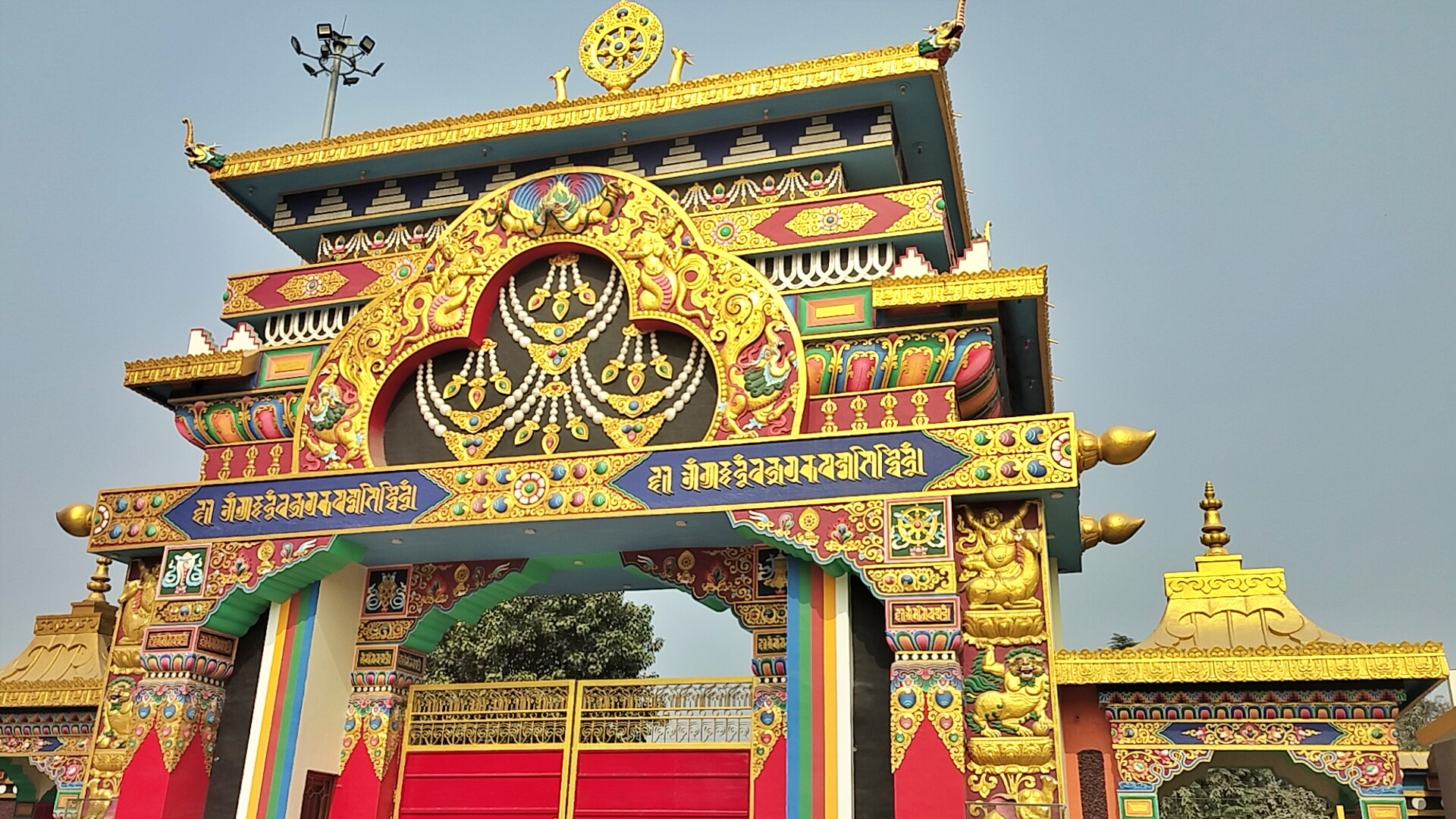 TOURISM INDUSTRY IN BODH GAYA