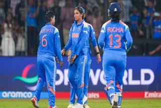 ஹர்மன்ப்ரீத் கவுர்- தீப்தி சர்மா