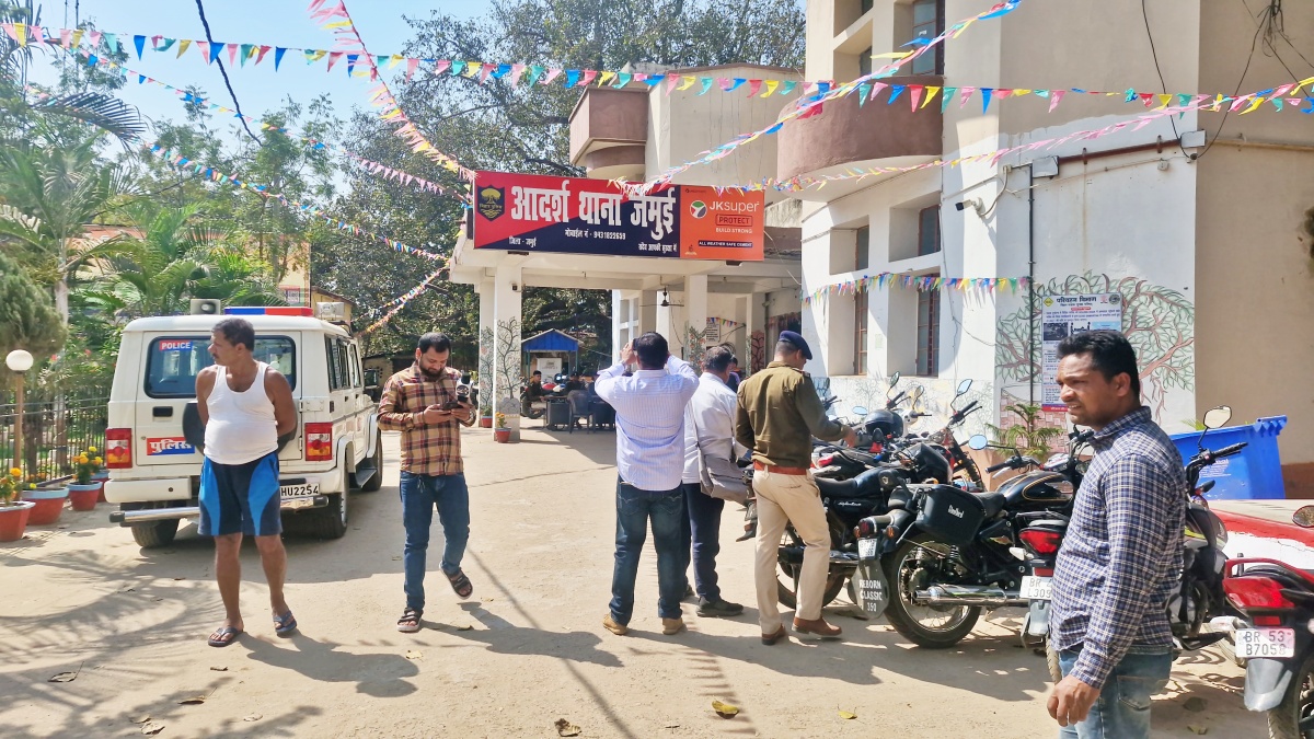 harsh firing in jamui