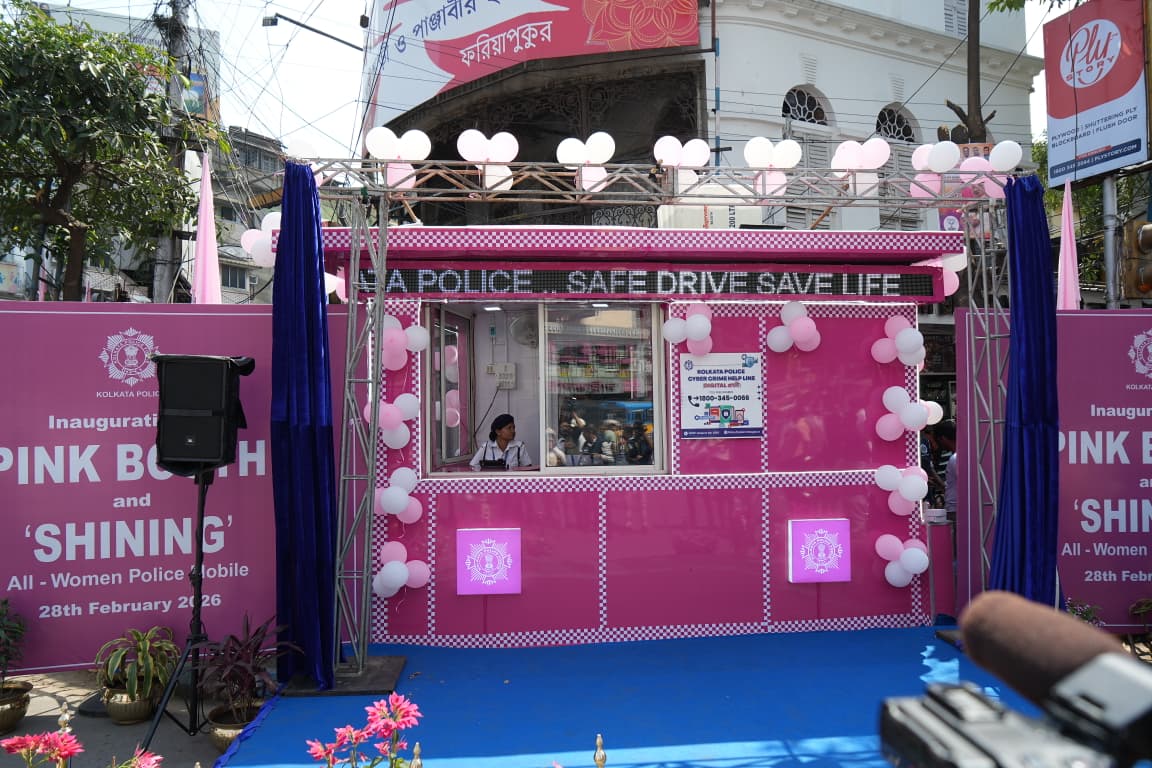 pink Booth in kolkata