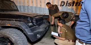 नोएडा में थार का कहर