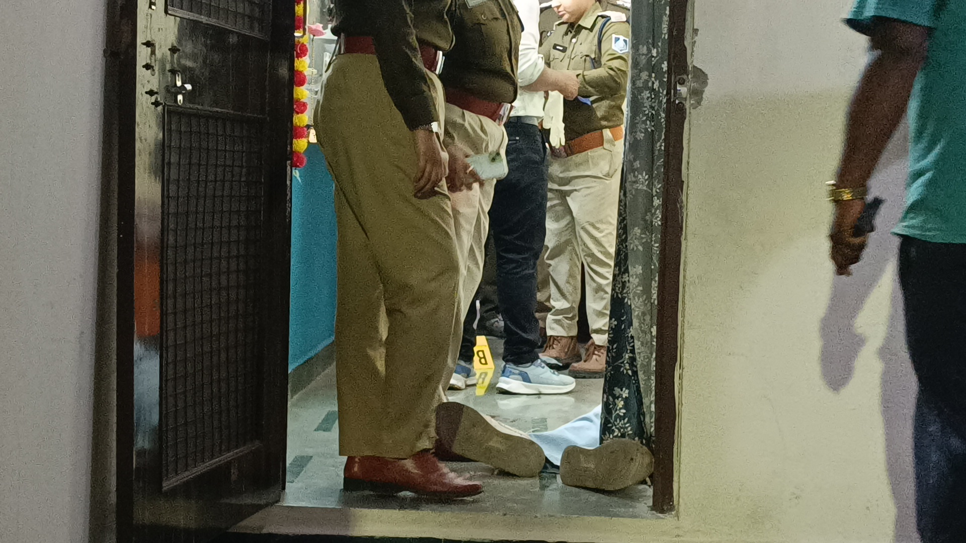 Ujjain Neelganga suicide case