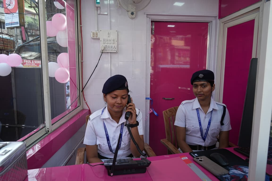 pink Booth in kolkata