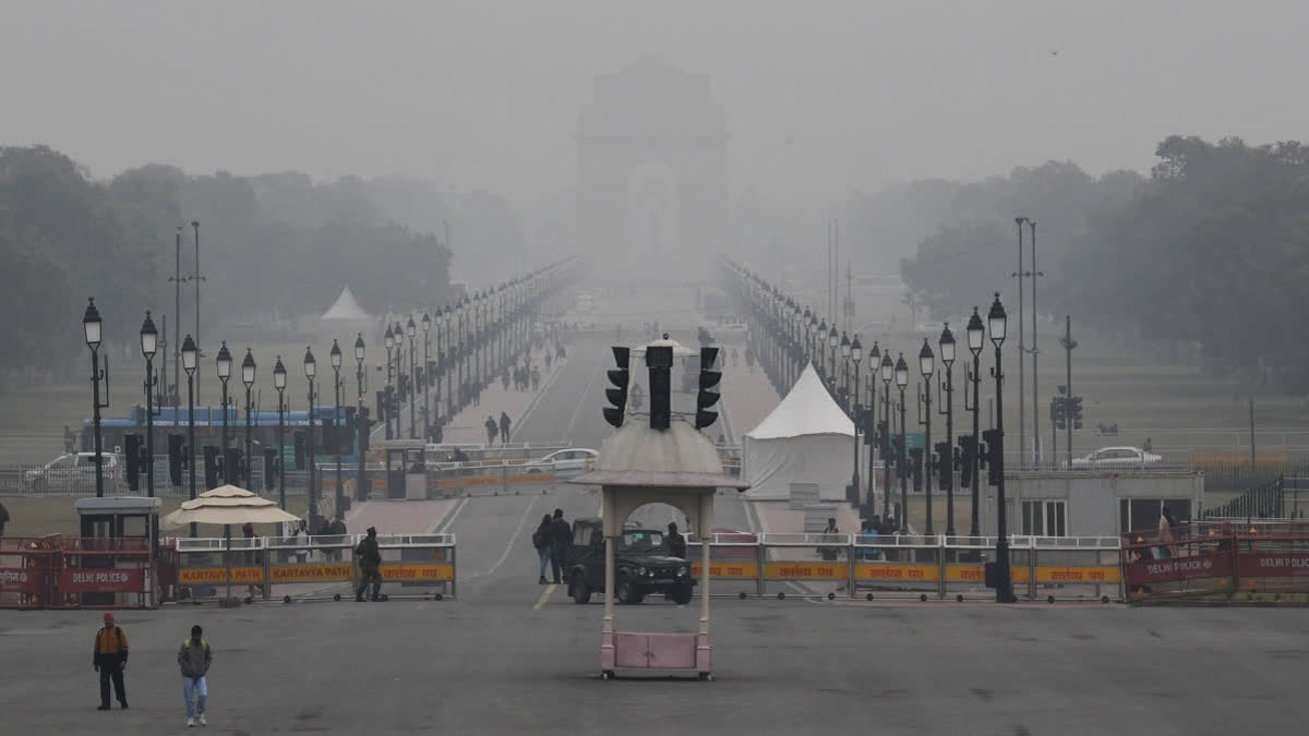 Delhi's Temperature Swings Over The Years; Raise Climate Change Alarm Delhi's Temperature Swings Over The Years; Raise Climate Change Alarm