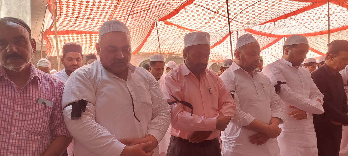 Muslims Wear Black Armbands During Friday Prayers