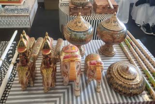 Higher US tariffs on China likely to benefit Jodhpur handicrafts.