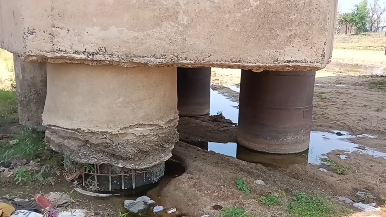 Auranga River Bridge Damaged in Latehar many villages affected