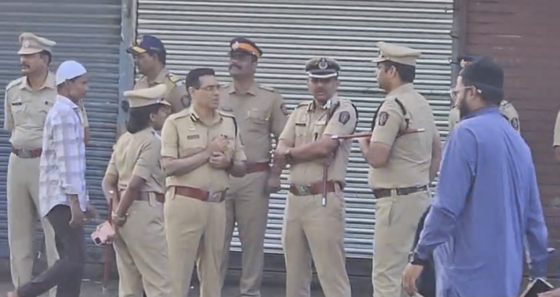 Bakri Eid celebrated peacefully in Mumbai and surrounding areas, amidst tight police security